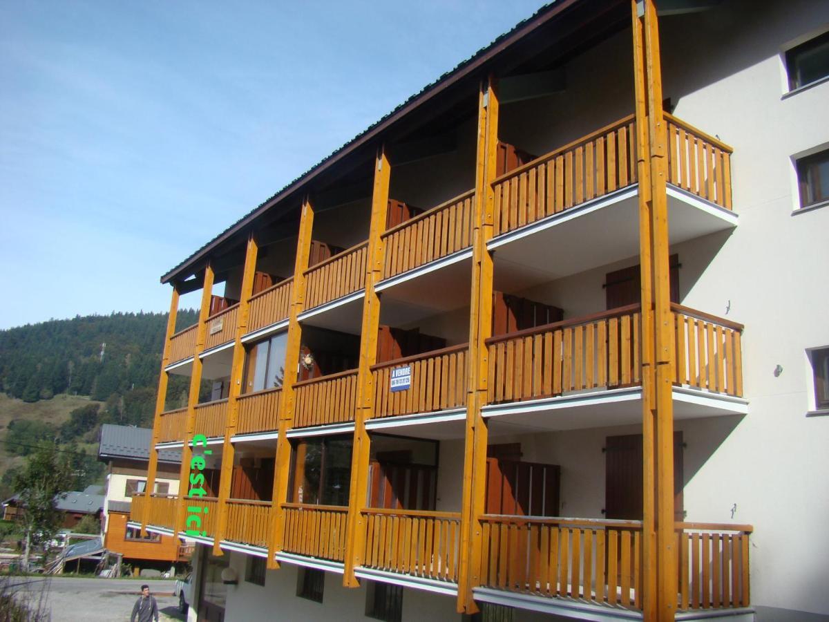 Studio Au Calme Face Aux Montagnes Dans Station De Ski La Morte Exterior foto